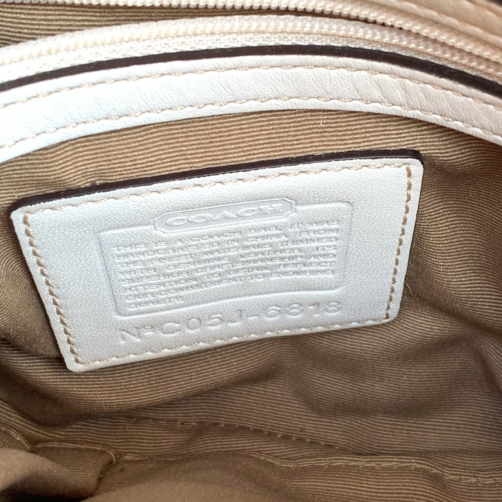 🌵Y2K Vintage Coach Soho Flap White/Tan Handbag Purse - Picture 12 of 12